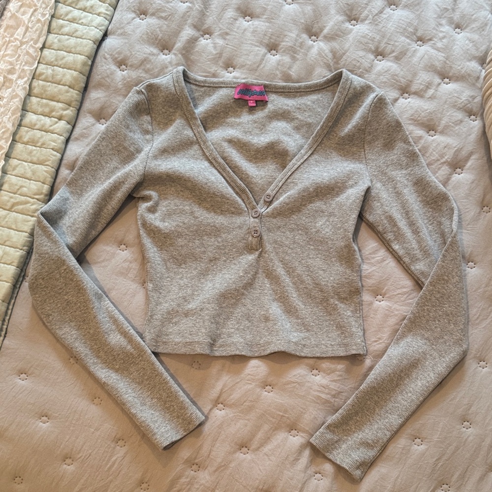 Edikted Gray Long Sleeve Top
